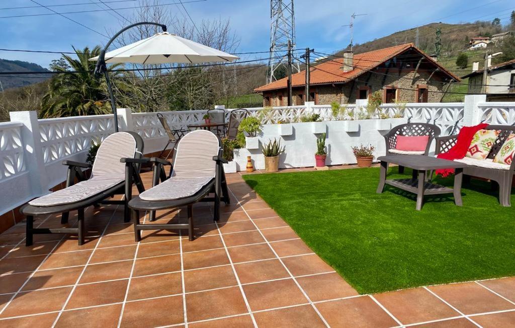 Bilbo Near Atico Rural Con Terraza Apartment Basauri Exterior foto